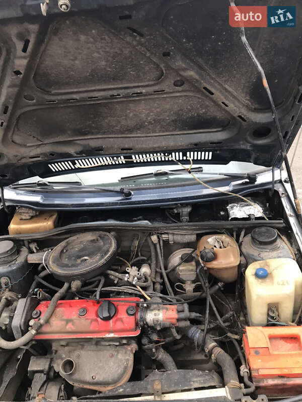 Седан Volkswagen Jetta 1987 в Александровке