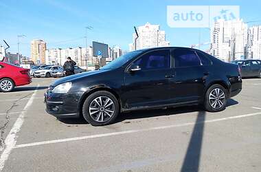 Седан Volkswagen Jetta 2006 в Киеве