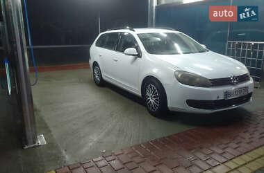 Універсал Volkswagen Jetta 2011 в Одесі