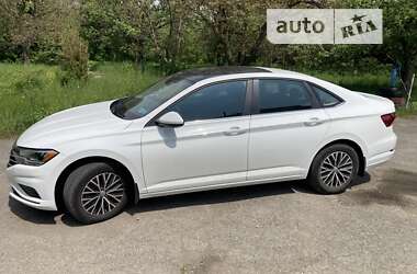 Седан Volkswagen Jetta 2019 в Надворной