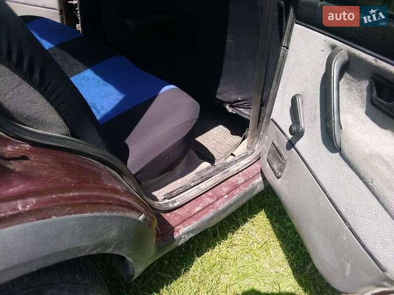 Седан Volkswagen Jetta 1991 в Ивано-Франковске