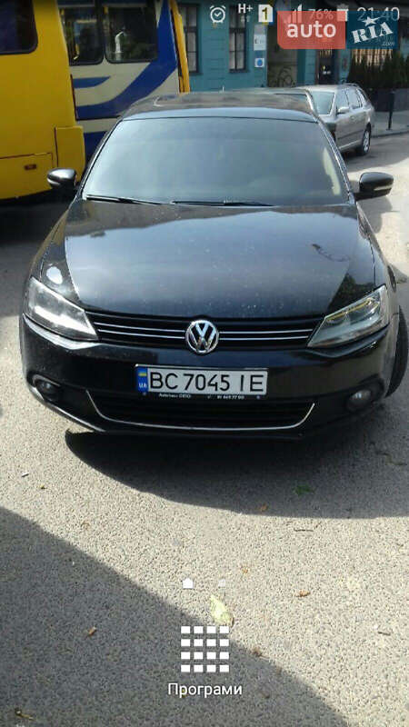 Седан Volkswagen Jetta 2012 в Львове
