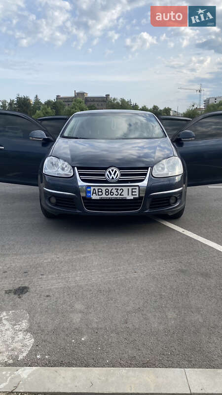 Volkswagen Jetta 2008