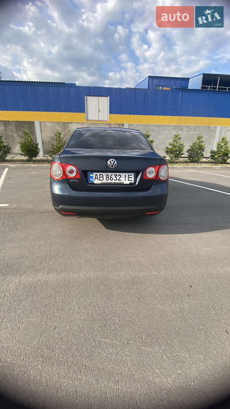Седан Volkswagen Jetta 2008 в Вінниці