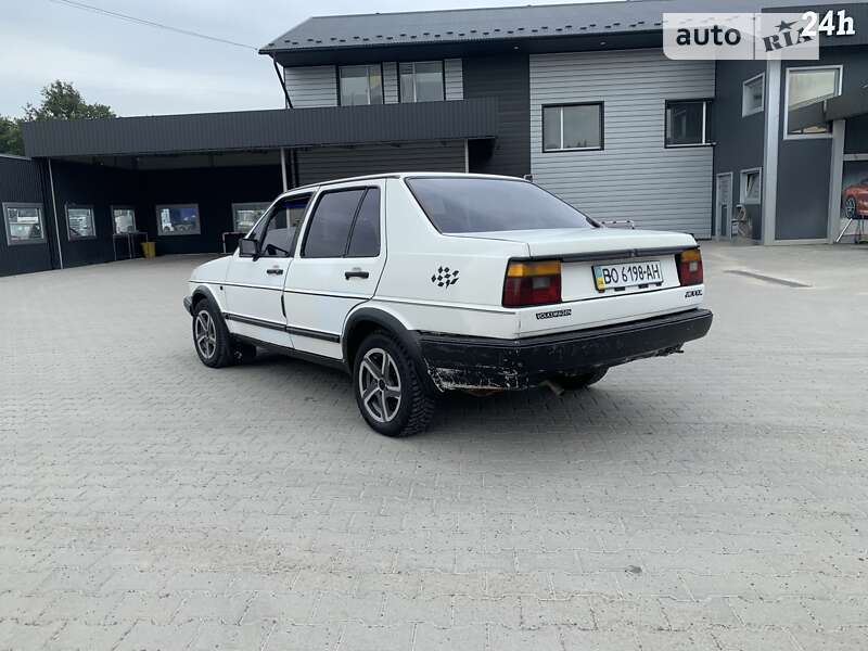Седан Volkswagen Jetta 1986 в Бучаче