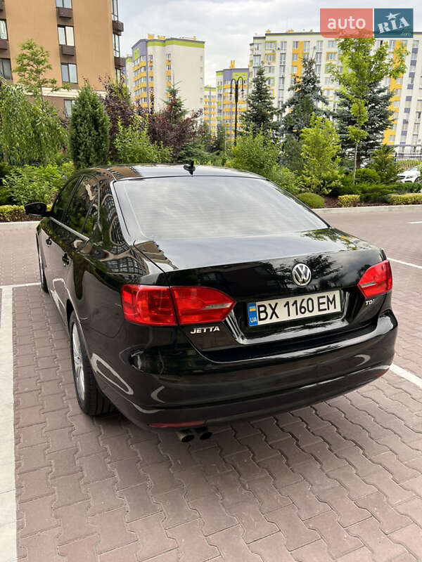 Седан Volkswagen Jetta 2012 в Киеве фото 16 Седан Volkswagen Jetta 2012 в Киеве