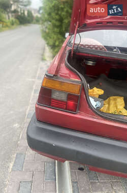 Седан Volkswagen Jetta 1991 в 