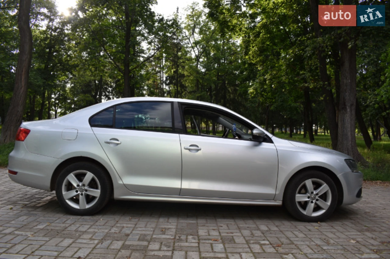 2012 Volkswagen Jetta - мініатюра 21