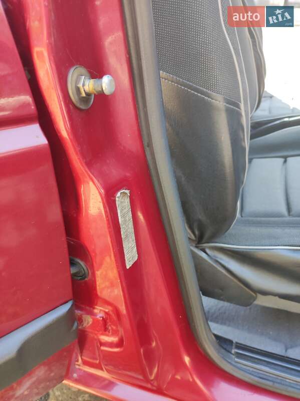 Седан Volkswagen Jetta 1989 в Кропивницькому