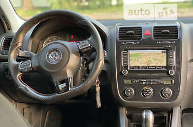 Седан Volkswagen Jetta 2009 в 