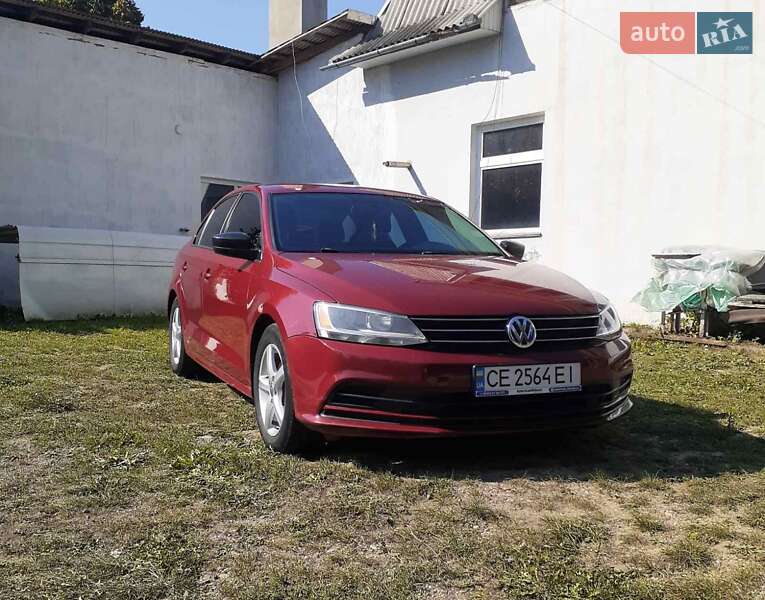 Седан Volkswagen Jetta 2016 в 
