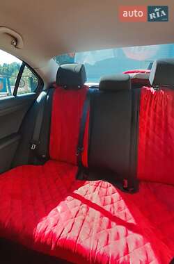 Седан Volkswagen Jetta 2016 в 