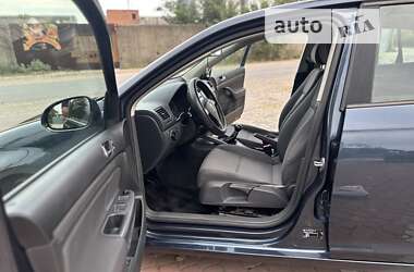 Седан Volkswagen Jetta 2006 в 