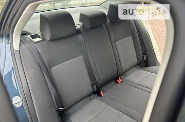 Седан Volkswagen Jetta 2006 в 