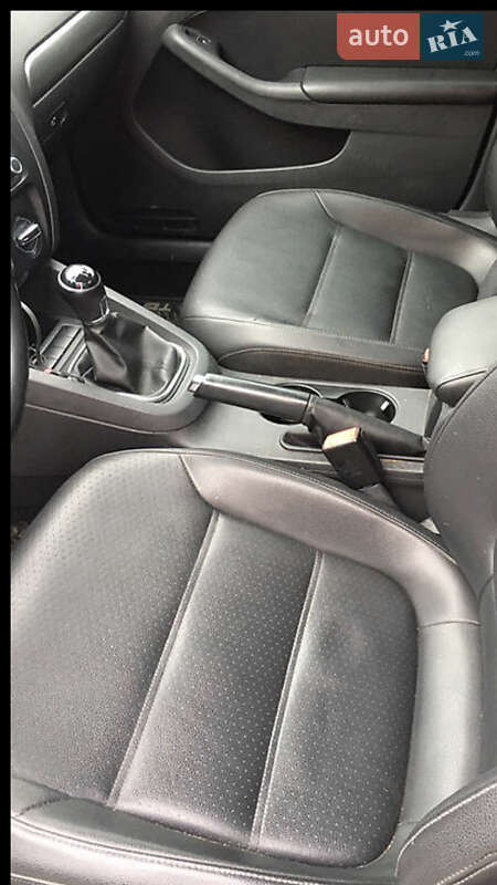 Седан Volkswagen Jetta 2012 в Стрию фото 9 Седан Volkswagen Jetta 2012 в Стрию