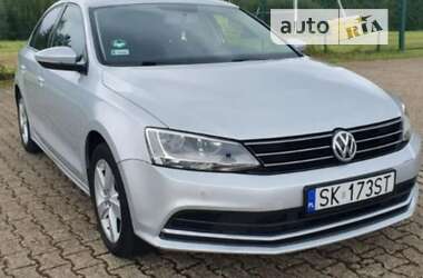 Седан Volkswagen Jetta 2015 в Чернігові