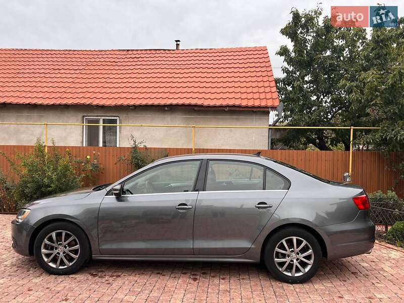 Седан Volkswagen Jetta 2014 в Одесі