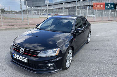 Седан Volkswagen Jetta 2016 в 