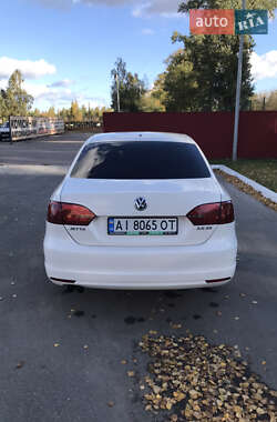 Седан Volkswagen Jetta 2012 в Измаиле