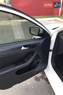 Седан Volkswagen Jetta 2012 в Измаиле