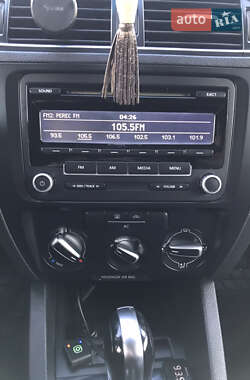 Седан Volkswagen Jetta 2012 в Измаиле