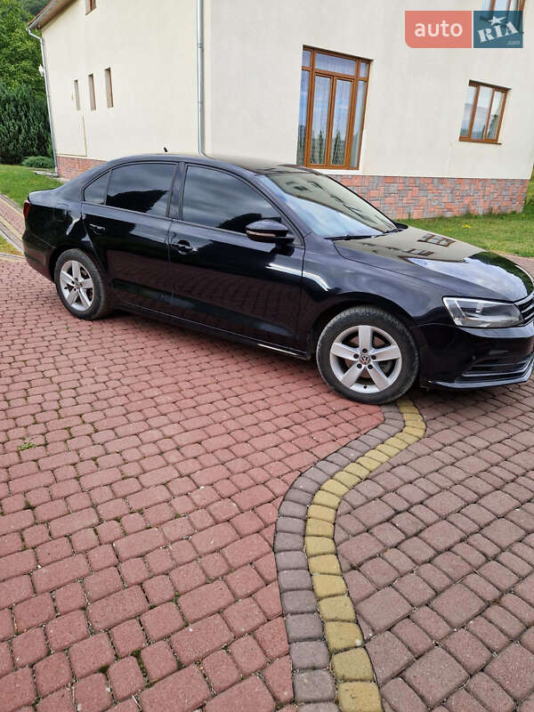 Седан Volkswagen Jetta 2016 в Іршаві