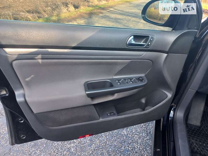 Седан Volkswagen Jetta 2008 в Запорожье фото 9 Седан Volkswagen Jetta 2008 в Запорожье