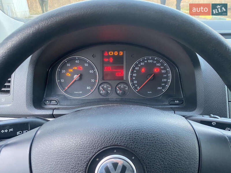 Седан Volkswagen Jetta 2005 в Вінниці