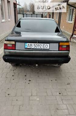 Седан Volkswagen Jetta 1987 в Немирове