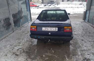 Седан Volkswagen Jetta 1988 в Бурштыне