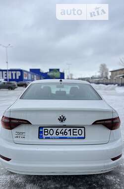 Седан Volkswagen Jetta 2018 в Тернополі