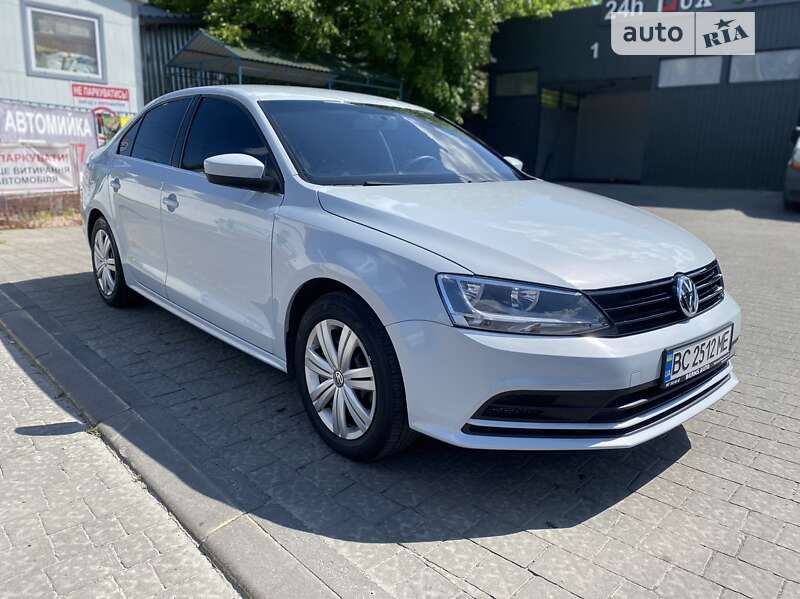 Седан Volkswagen Jetta 2017 в Львові фото Седан Volkswagen Jetta 2017 в Львові