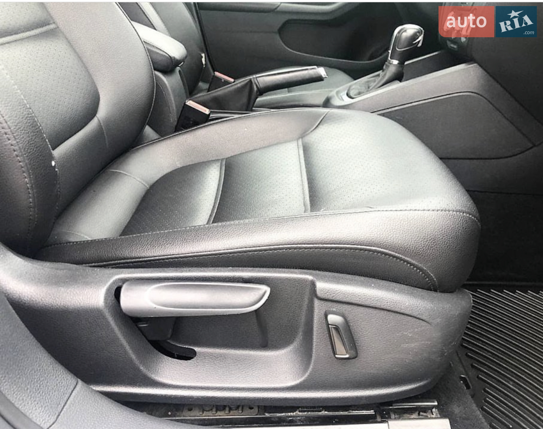 2013 Volkswagen Jetta - мініатюра 4