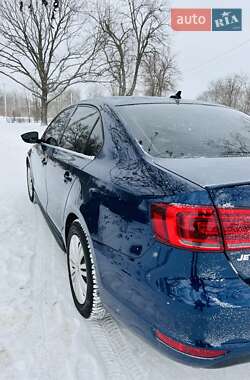 Седан Volkswagen Jetta 2013 в Кропивницком