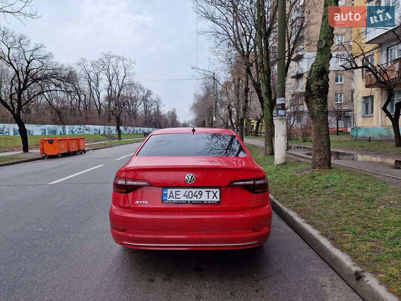 Седан Volkswagen Jetta 2018 в Кам'янському