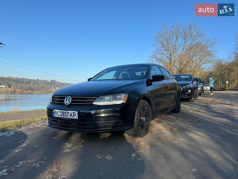 Седан Volkswagen Jetta 2017 в Львове