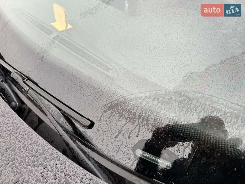 Седан Volkswagen Jetta 2017 в Львове
