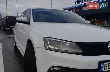 Седан Volkswagen Jetta 2016 в 