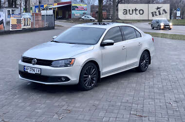 Седан Volkswagen Jetta 2010 в Запорожье