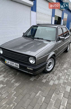 Седан Volkswagen Jetta 1988 в 