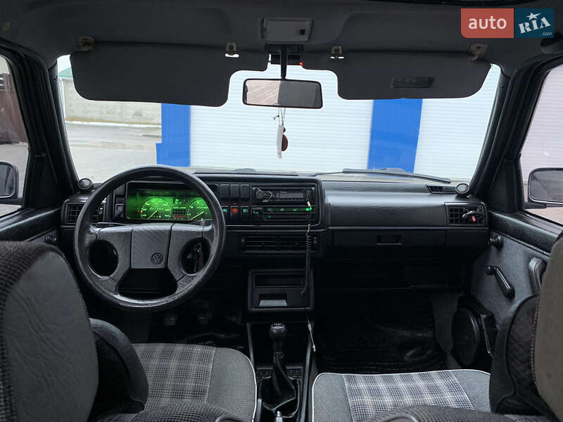 Седан Volkswagen Jetta 1988 в Корсуне-Шевченковском