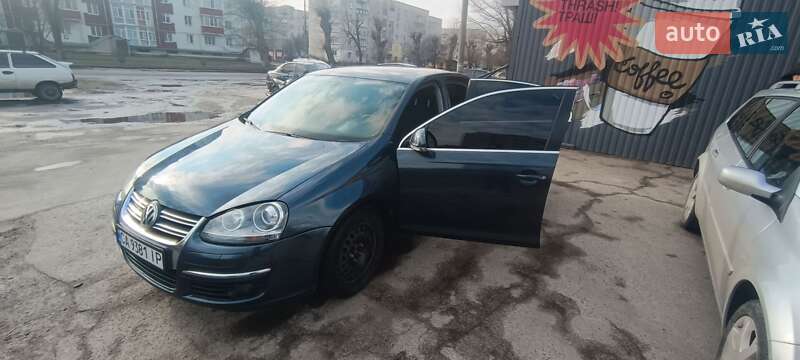 Седан Volkswagen Jetta 2009 в Золотоноші фото 3 Седан Volkswagen Jetta 2009 в Золотоноші