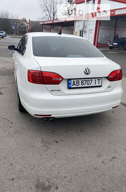 Седан Volkswagen Jetta 2012 в Виннице