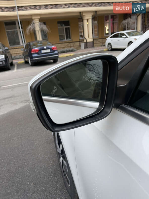 Седан Volkswagen Jetta 2017 в Киеве фото 11 Седан Volkswagen Jetta 2017 в Киеве