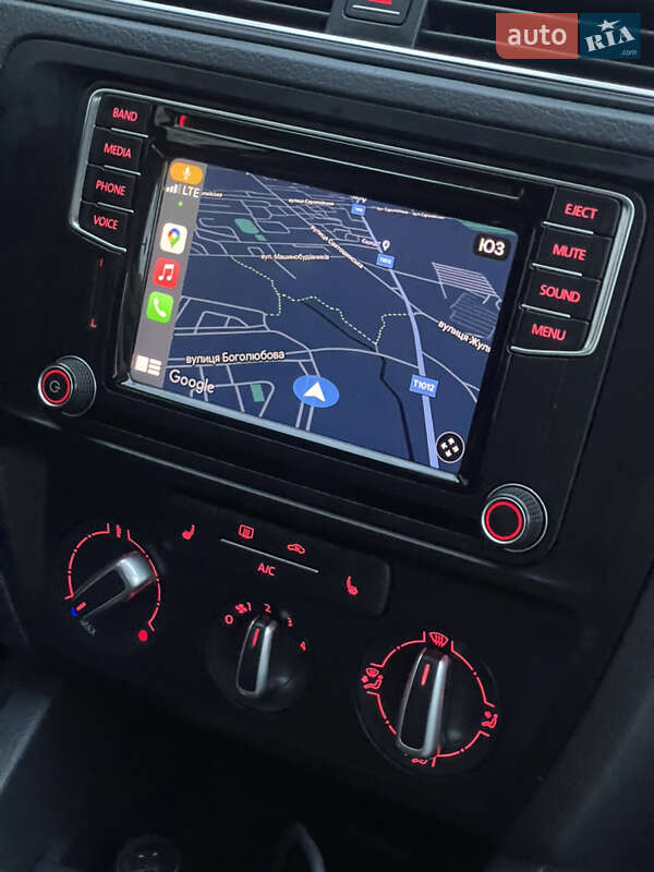 Седан Volkswagen Jetta 2017 в Киеве фото 28 Седан Volkswagen Jetta 2017 в Киеве