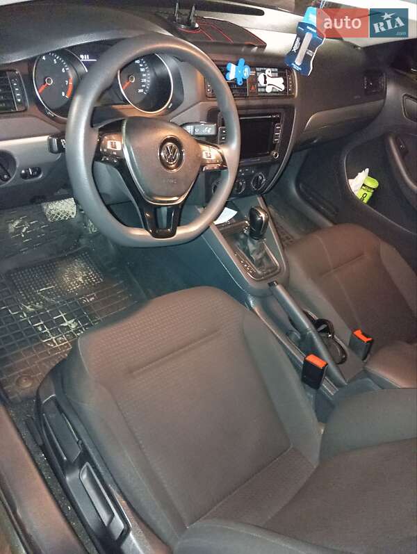 Седан Volkswagen Jetta 2015 в Крижополі фото 6 Седан Volkswagen Jetta 2015 в Крижополі