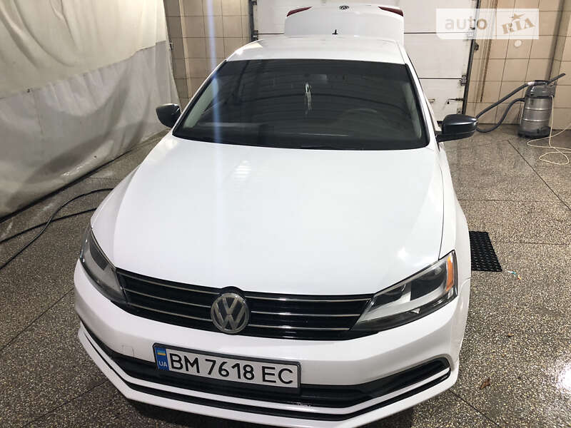 Седан Volkswagen Jetta 2016 в Сумах