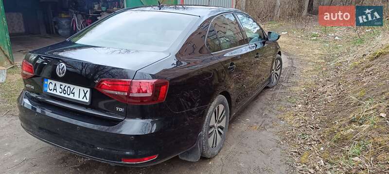 Седан Volkswagen Jetta 2016 в Шполе