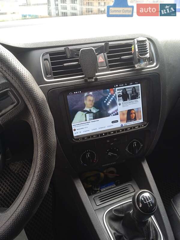 Седан Volkswagen Jetta 2014 в Одесі