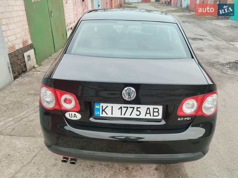 Седан Volkswagen Jetta 2006 в Броварах